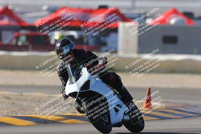 media/Jan-20-2023-Apex Assassins (Fri) [[05880b9d29]]/Trackday 2/Session 2 (Turn 2)/